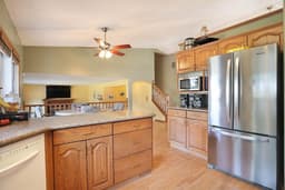 Thumbnail 13