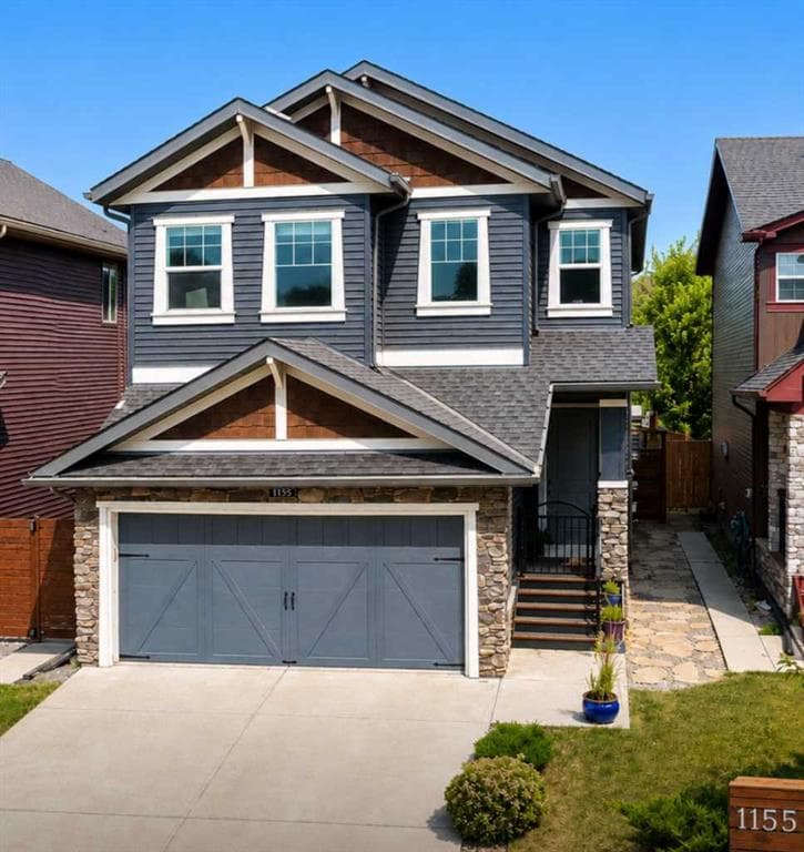 1155 Kings Heights Way SE — photo 1