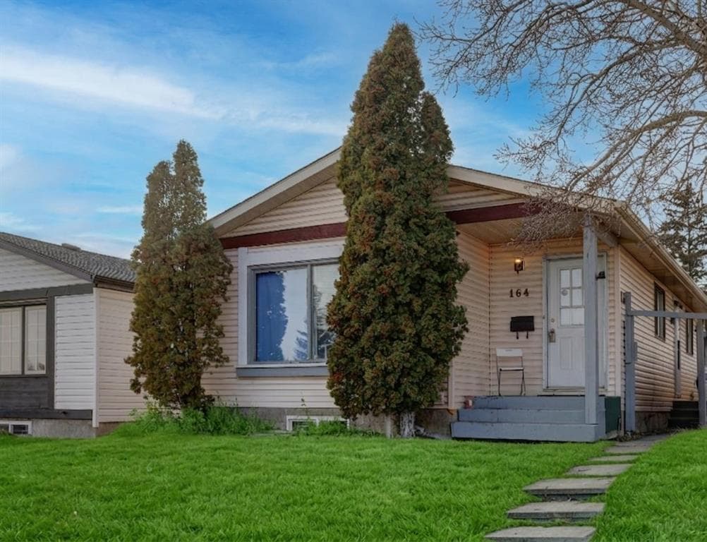 5-bed Detached for sale at 164 Faldale Close NE, Calgary