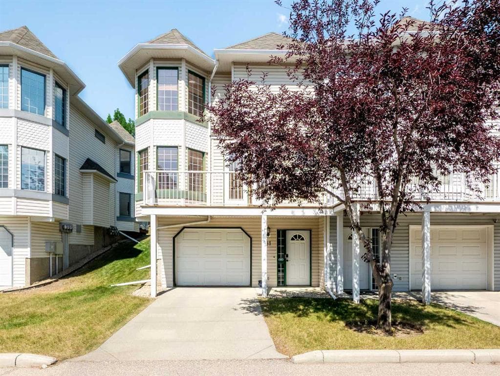 2-bed Townhouse for sale at 81 Prominence View SW, Calgary