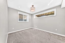 Thumbnail 33