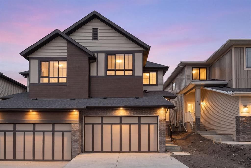 3-bed Semi-detached for sale at 91 Heritage Manor, Cochrane