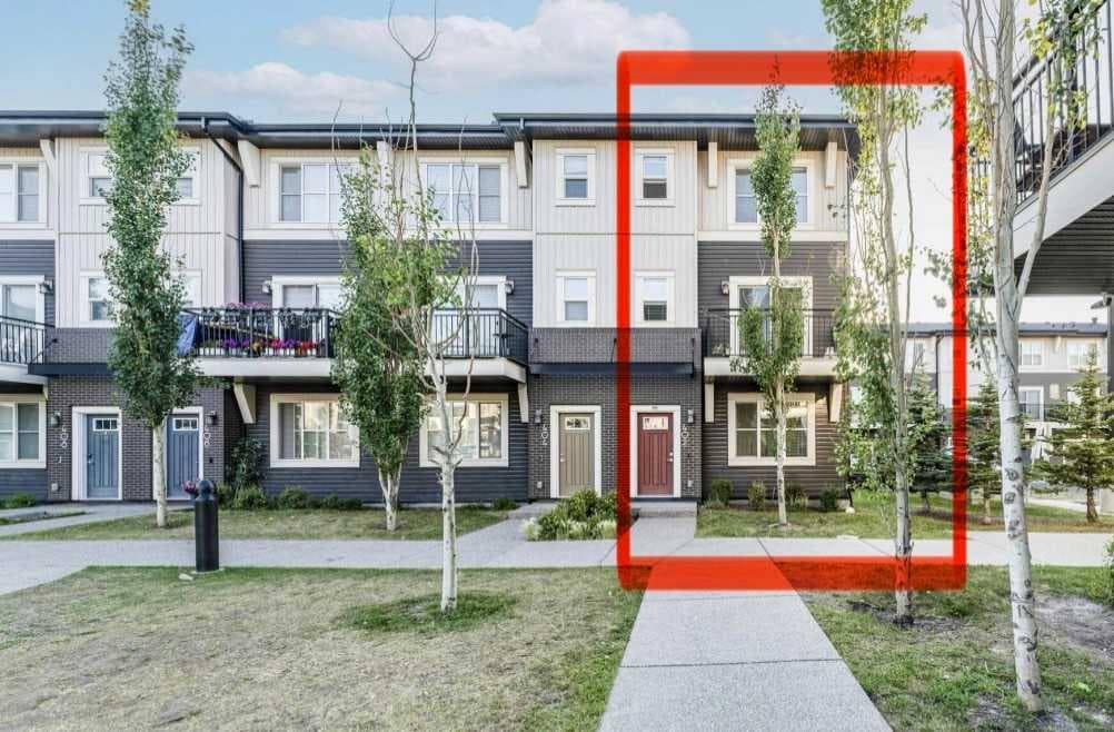 4-bed Townhouse for sale at 402, 72 Cornerstone Manor NE, Calgary