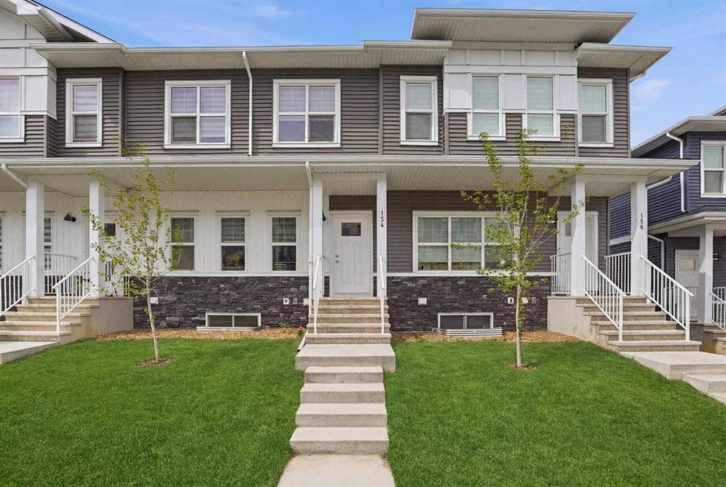154 Merganser Drive W — photo 1