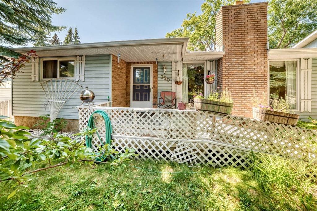 3-bed Detached for sale at 350 Silver Ridge Crescent NW, Calgary