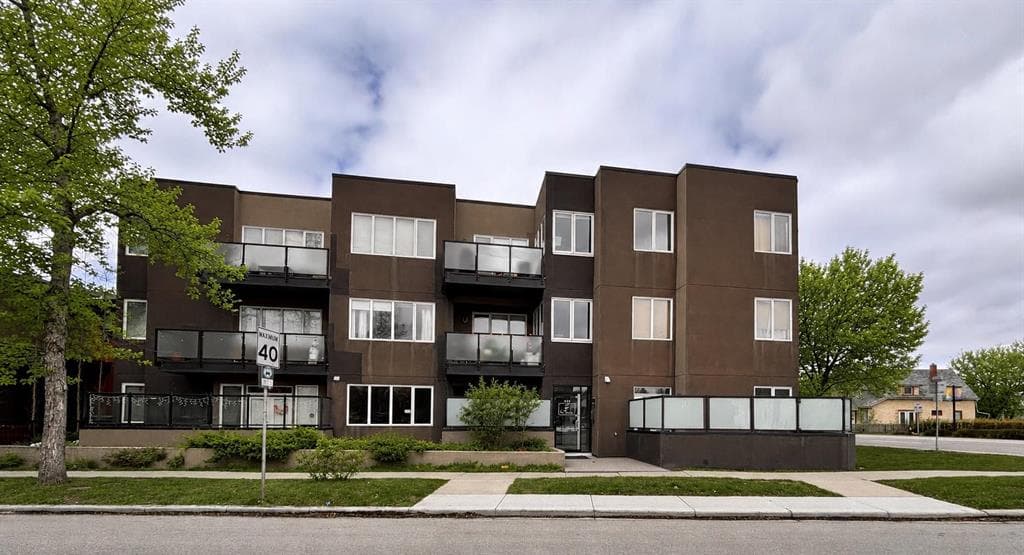 1-bed Apartment for sale at 105, 320 12 Avenue NE, Calgary
