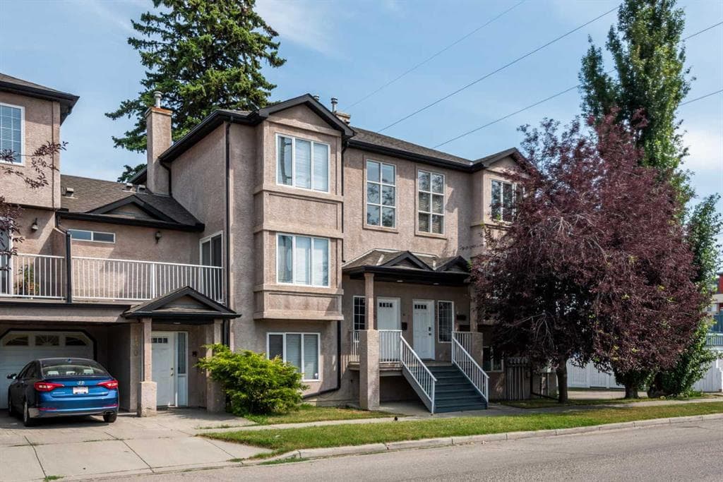 2-bed Townhouse for sale at 128 22 Avenue NW, Calgary