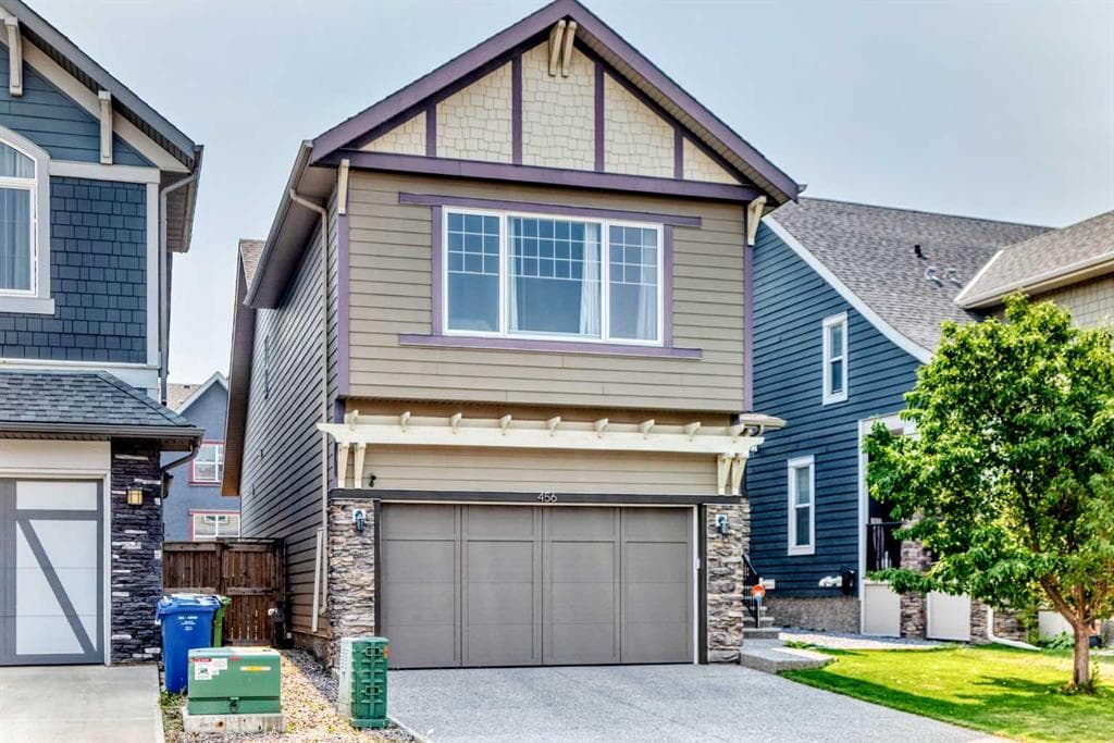 456 Mahogany Boulevard SE — photo 1