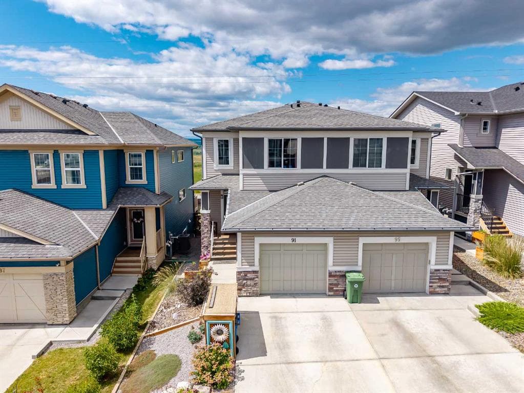 2-bed Semi-detached for sale at 91 Heritage Heights, Cochrane