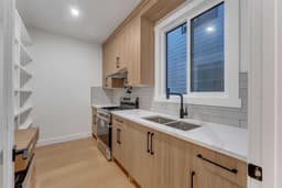 Thumbnail 13