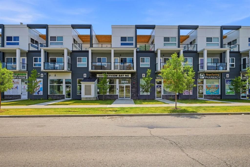 1-bed Townhouse for sale at 2218, 151 Skyview Bay NE, Calgary