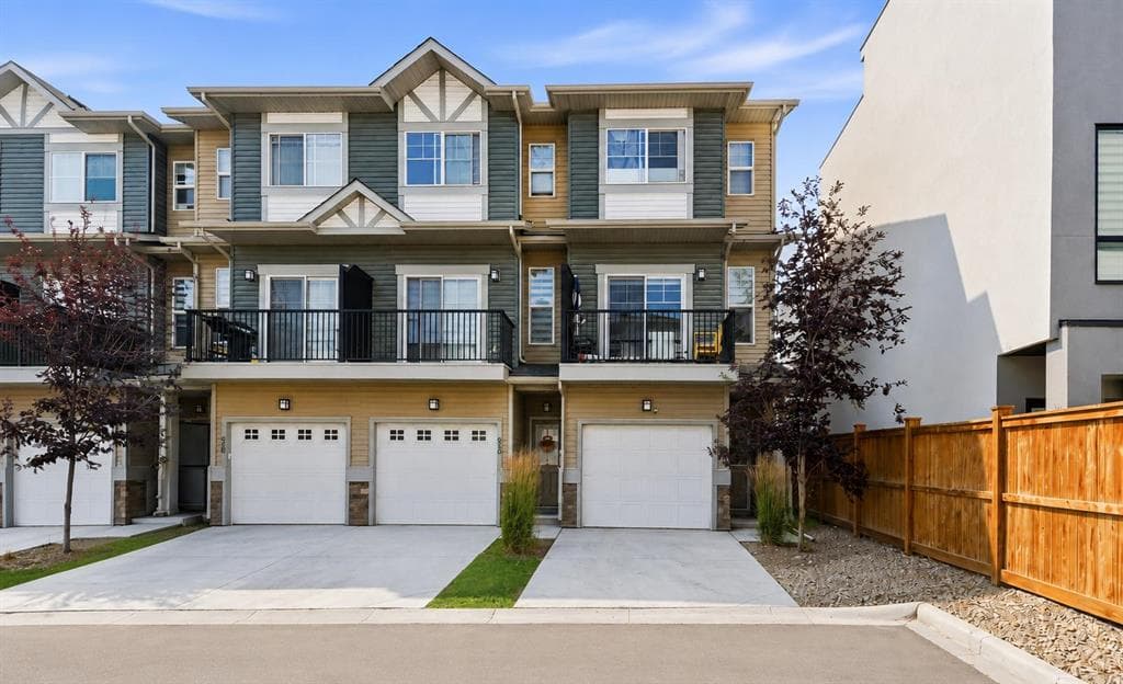 3-bed Townhouse for sale at 924 Sage Hill Grove NW, Calgary