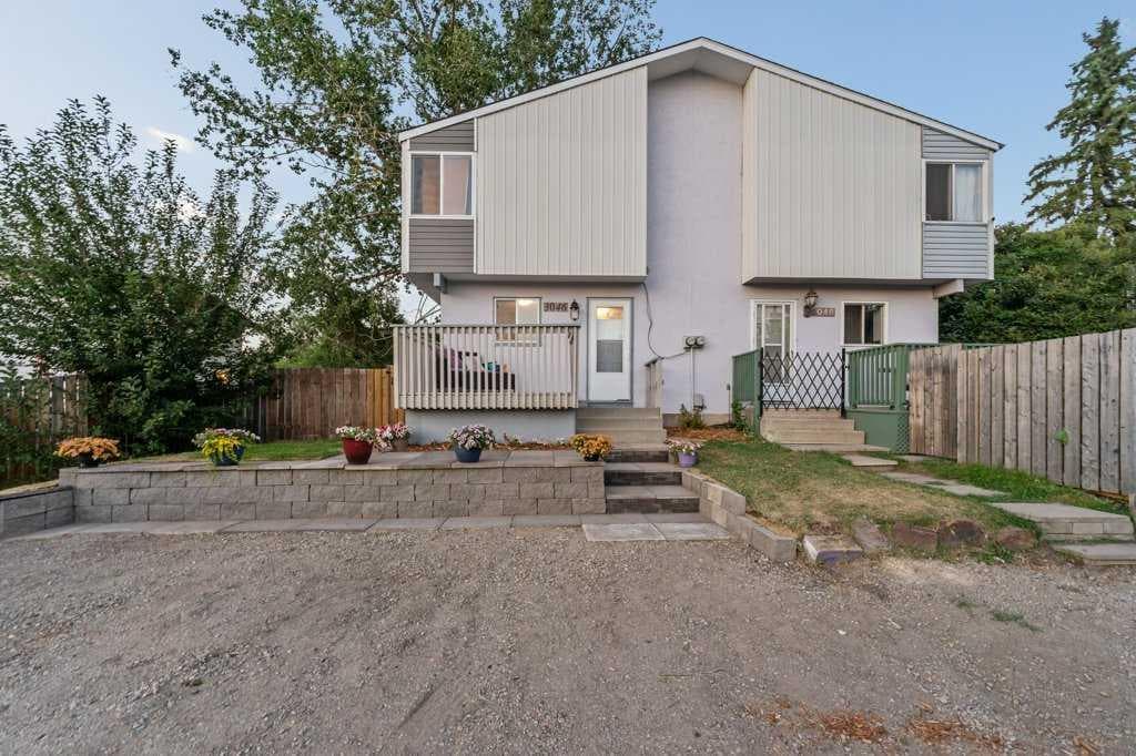3-bed Semi-detached for sale at 3046 32A Avenue SE, Calgary