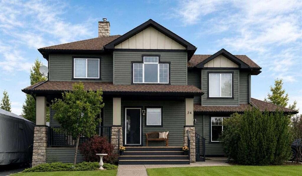 24 Brander Avenue NW — photo 1