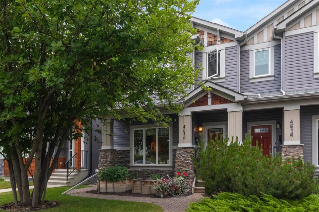 4-bed Semi-detached for sale at 4616 82 Street NW, Calgary