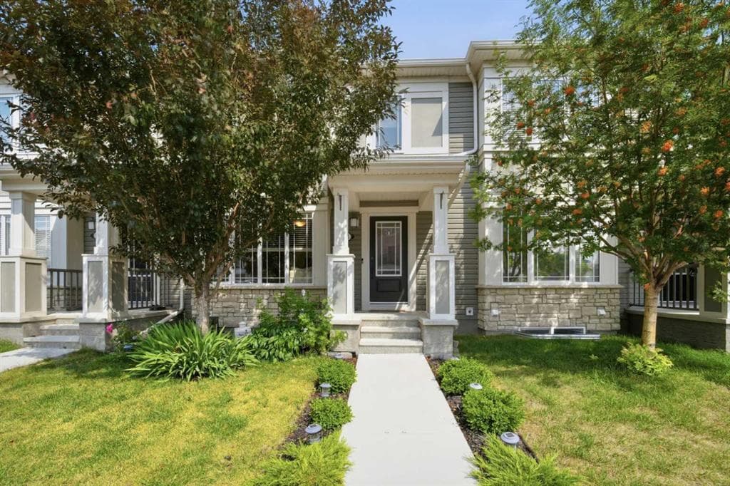 14 Windford Crescent SW — photo 1