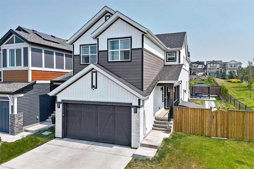 4-bed Detached for sale at 142 Lucas Terrace NW, Calgary
