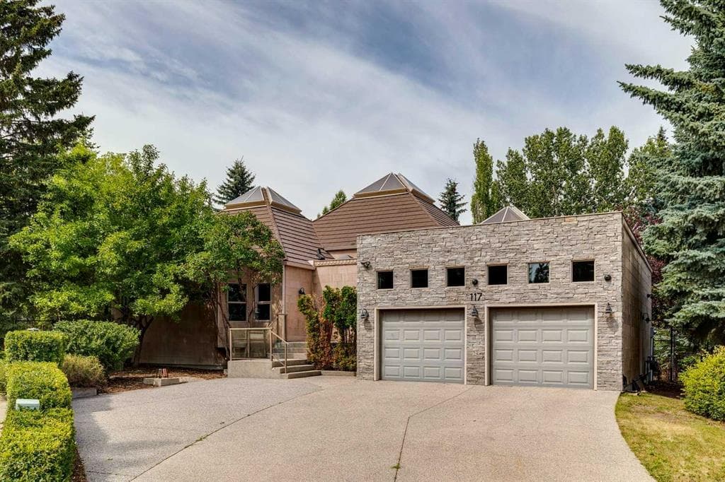 6-bed Detached for sale at 117 Patton Place SW, Calgary