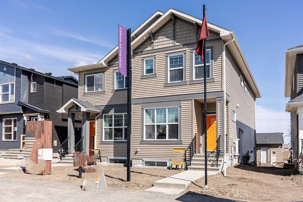 520 Tekarra Drive NW — photo 1