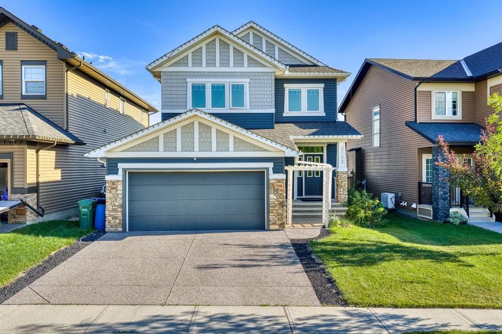 3-bed Detached for sale at 2632 Ravenslea Gardens SE, Airdrie