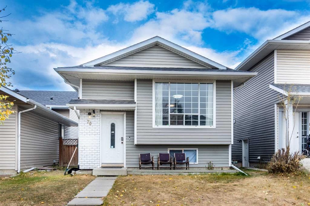 70 Martindale Boulevard NE — photo 1