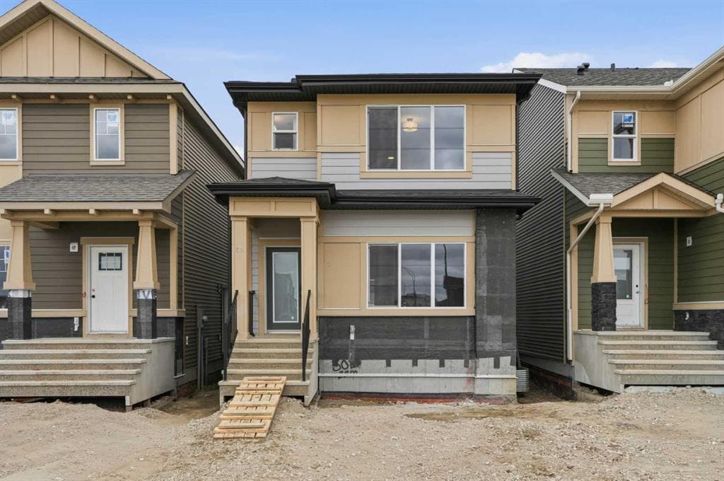 3-bed Detached for sale at 92 Buffaloberry Manor SE, Calgary