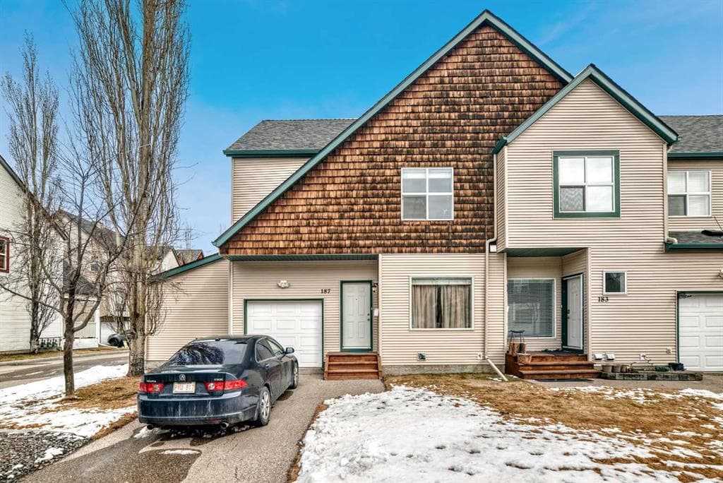 3-bed Townhouse for sale at 187 Bridlewood View SW, Calgary