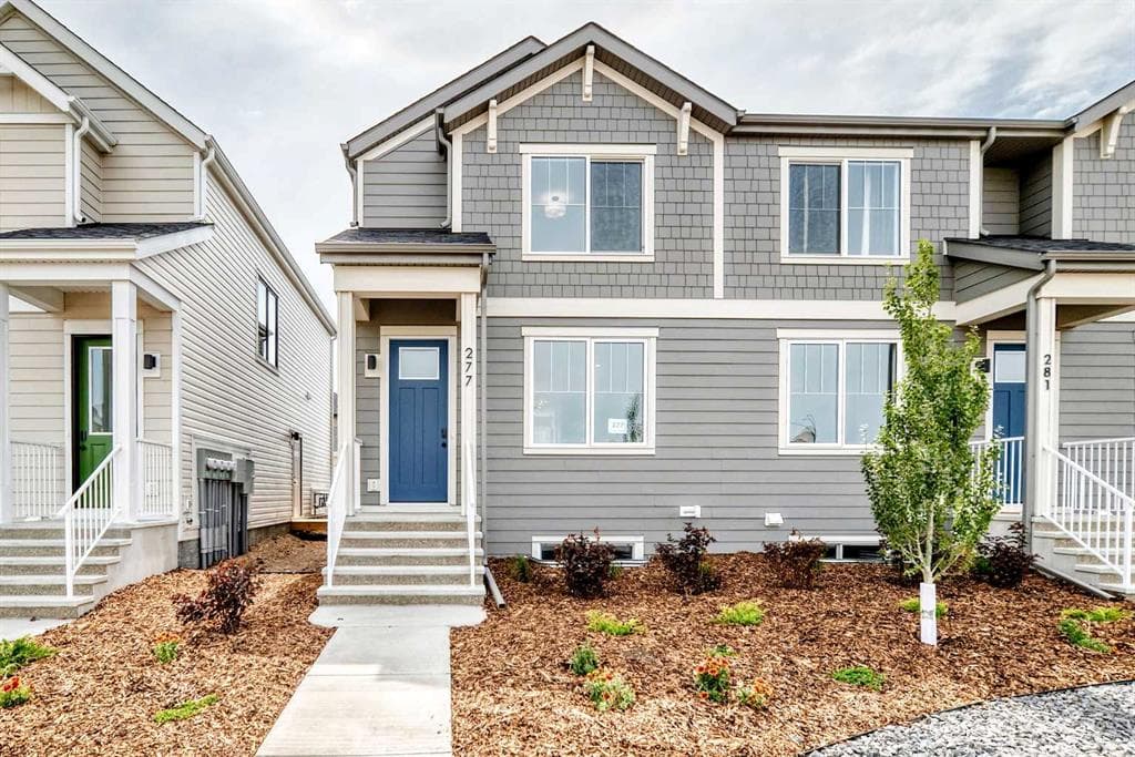 277 Heirloom Way SE — photo 1