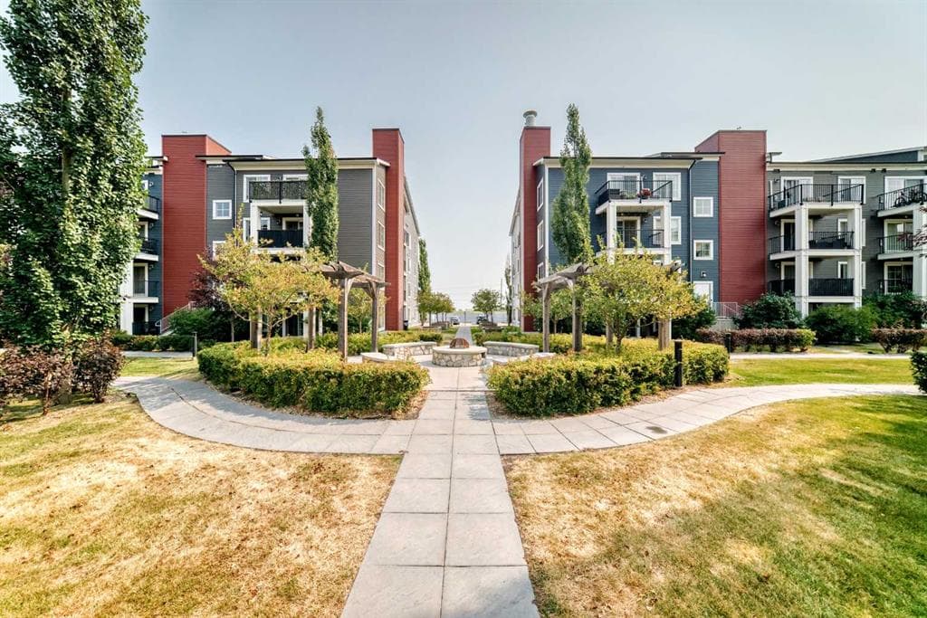 1-bed Apartment for sale at 5315, 755 Copperpond Boulevard SE, Calgary