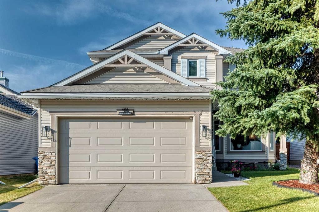 152 Chaparral Drive SE — photo 1