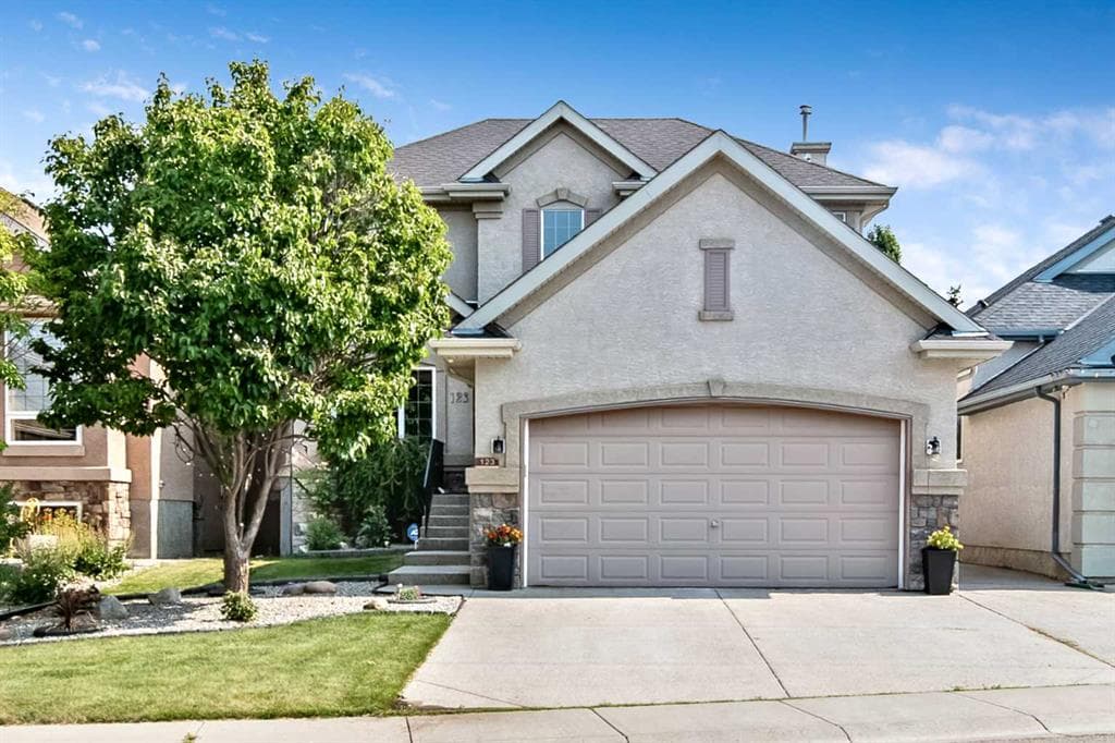 4-bed Detached for sale at 123 Cranwell Close SE, Calgary