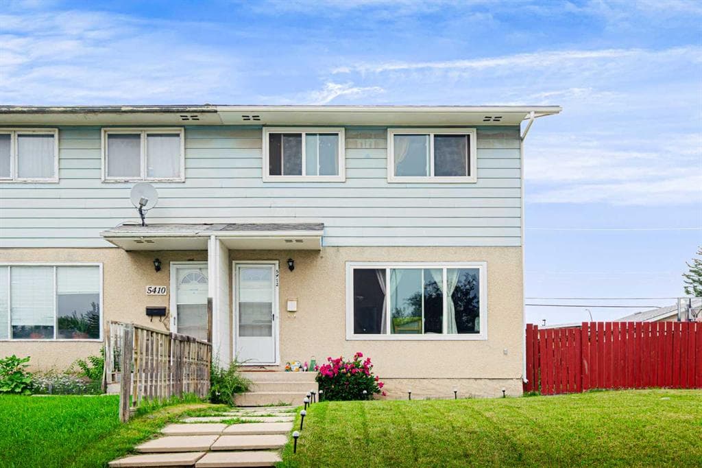 5412 14 Avenue SE — photo 1
