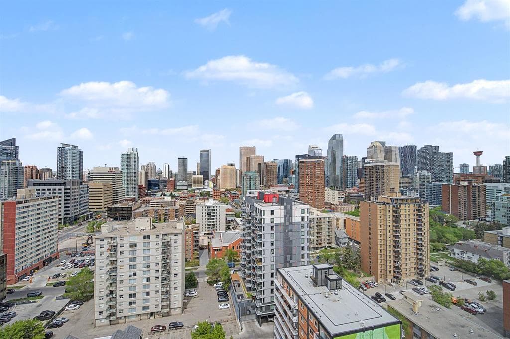 2-bed Apartment for sale at 1900, 817 15 Avenue SW, Calgary