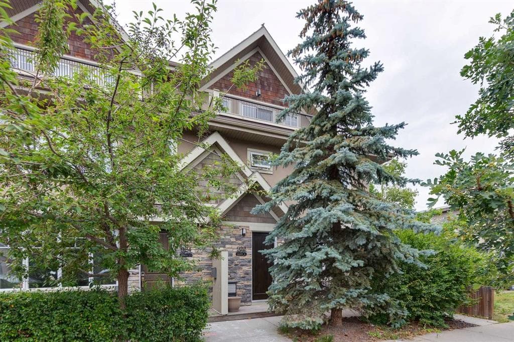 3-bed Townhouse for sale at 1, 922 3 Avenue NW, Calgary