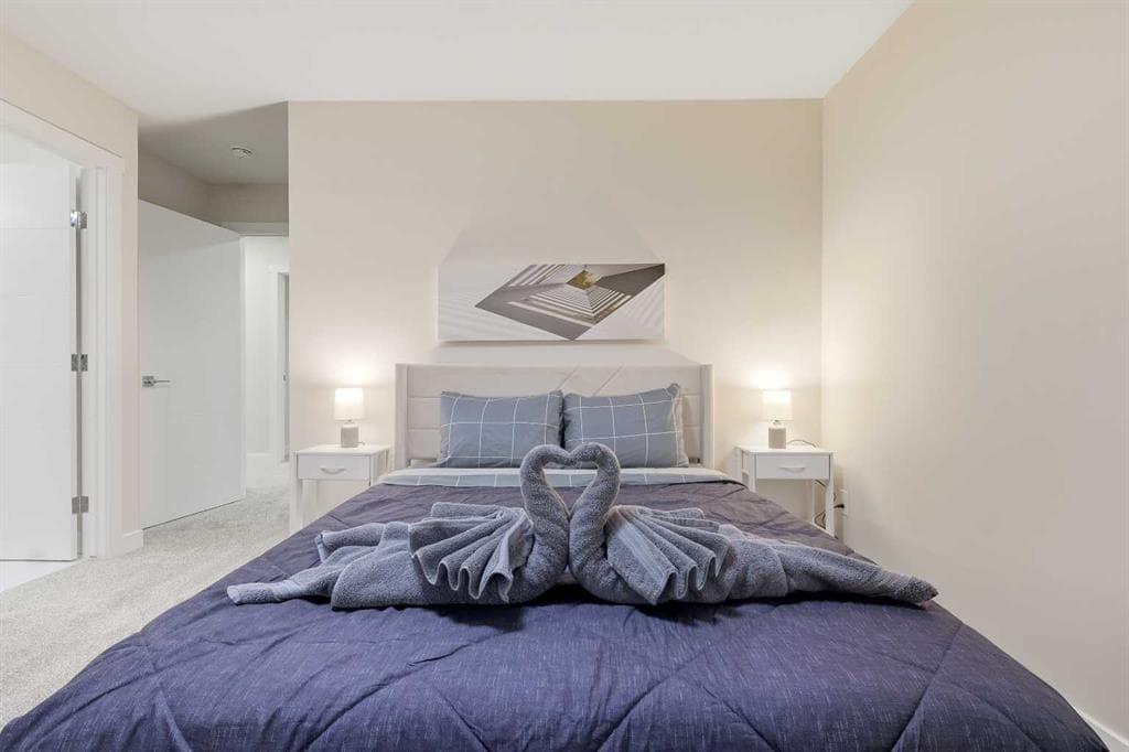 110 Red Sky Villas NE — photo 1