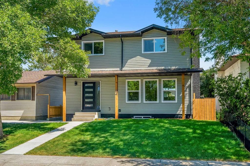 24 Templewood Road NE — photo 1