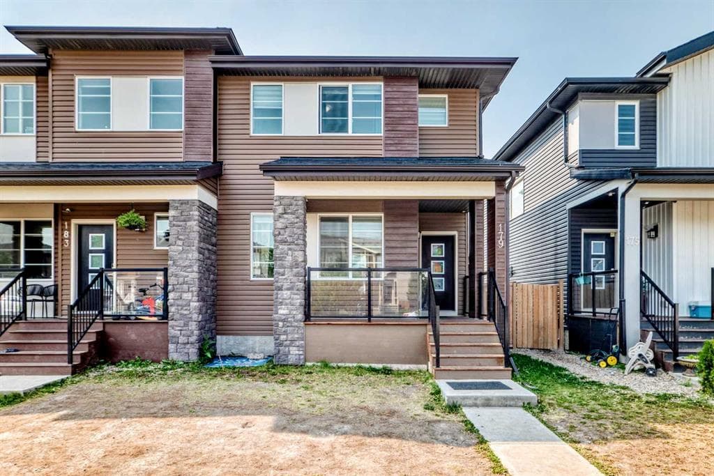 179 Cornerstone Avenue NE — photo 1