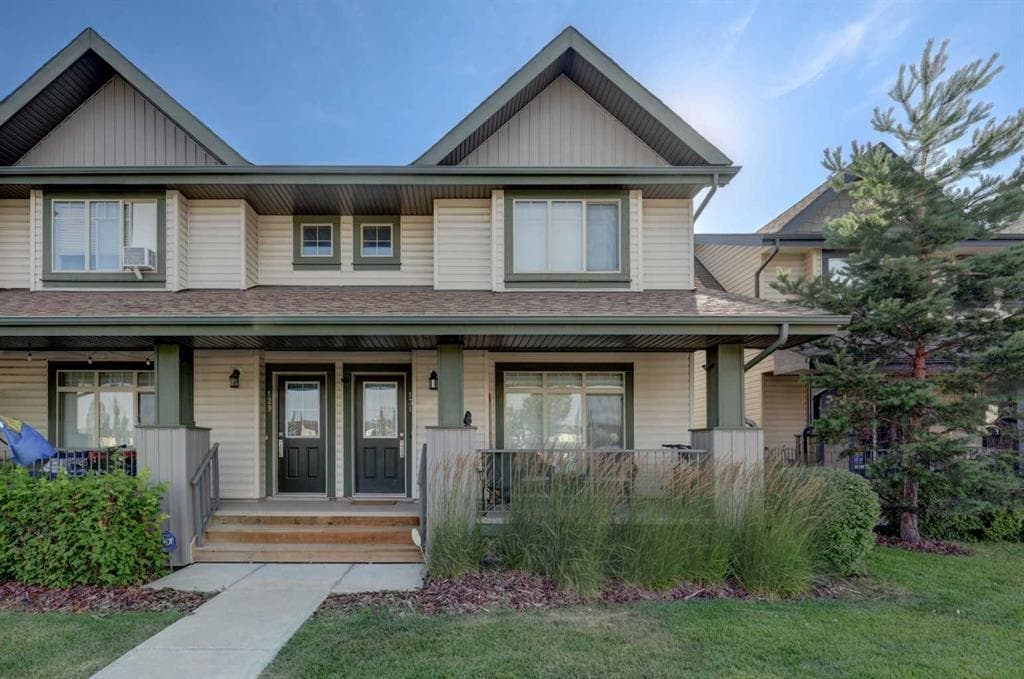 131 Copperpond Common SE — photo 1