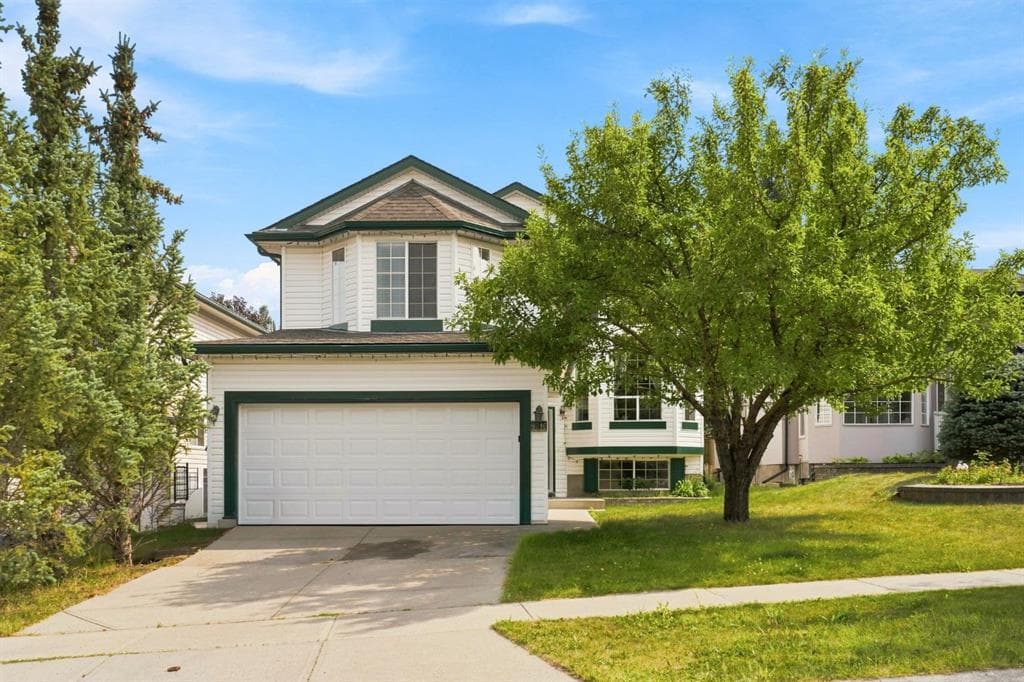 3-bed Detached for sale at 9216 Edgebrook Drive NW, Calgary