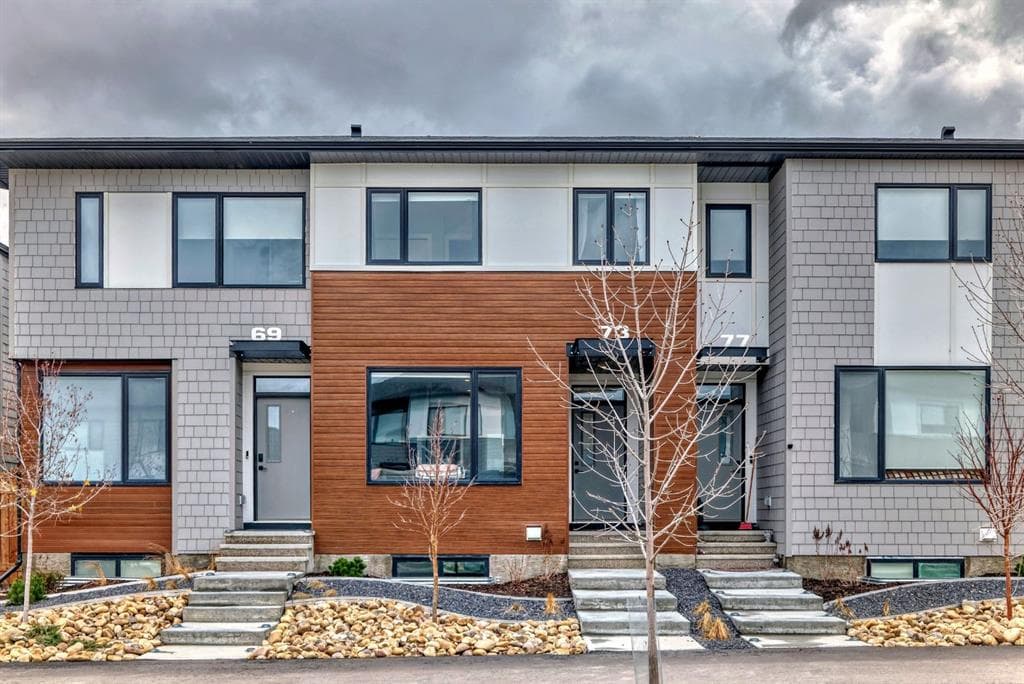 3-bed Townhouse for sale at 73 Homestead Boulevard NE, Calgary