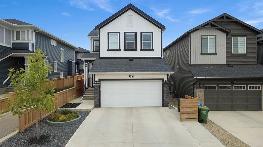 5-bed Detached for sale at 89 Amblehurst Gardens NW, Calgary