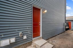 Thumbnail 33