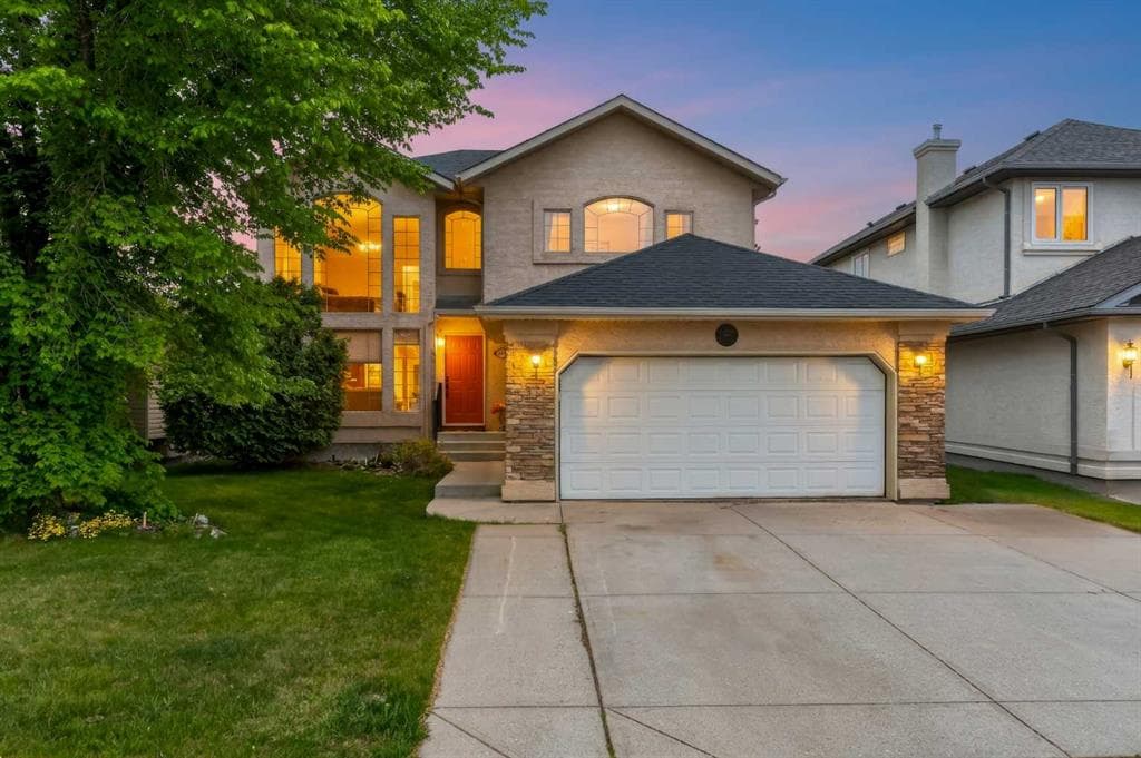 148 Sierra Madre Crescent SW — photo 1