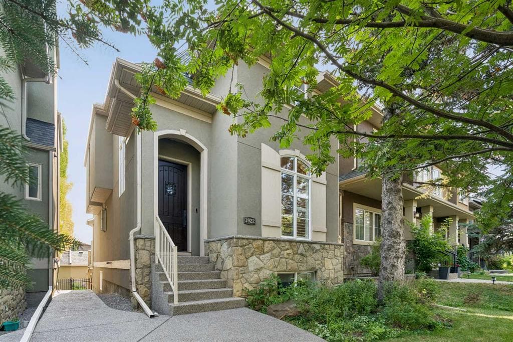 4-bed Detached for sale at 3922 16A Street SW, Calgary