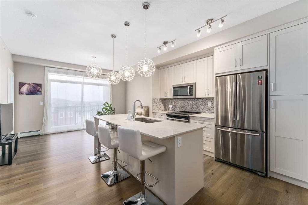 2-bed Apartment for sale at 410, 35 Walgrove Walk SE, Calgary