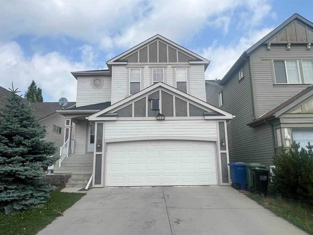 3-bed Detached for sale at 2092 Reunion Boulevard NW, Airdrie