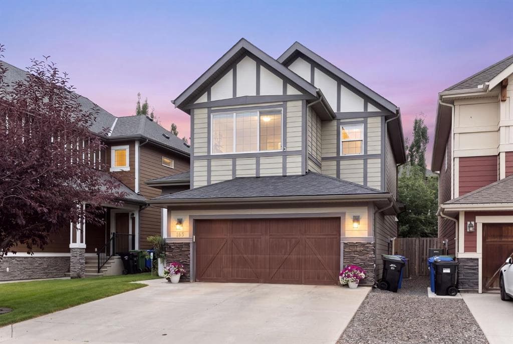 165 Cranarch Common SE — photo 1