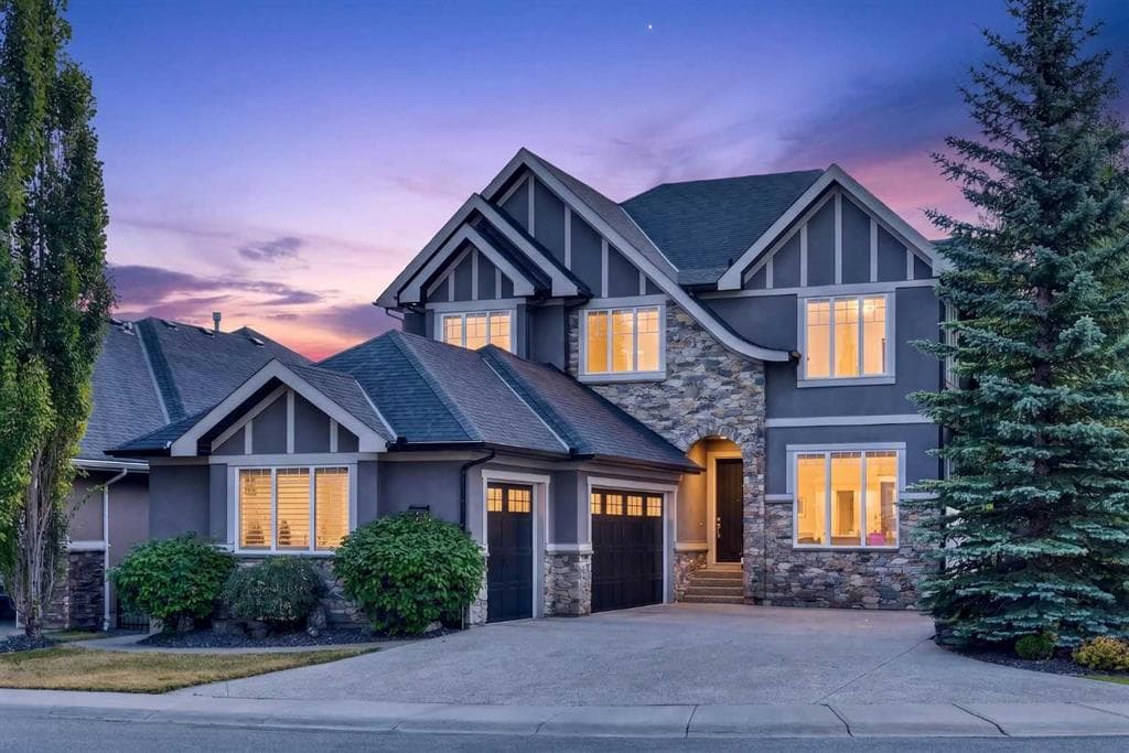 4-bed Detached for sale at 4 Aspen Cliff Close SW, Calgary
