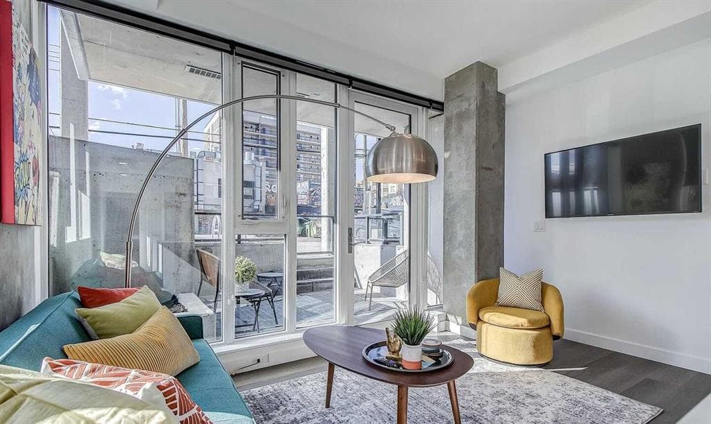 1-bed Apartment for sale at 317R, 327 9A Street NW, Calgary