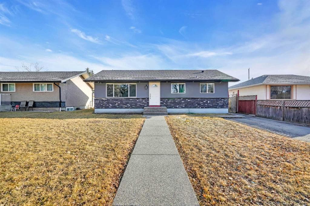 4-bed Detached for sale at 2046 33 Street SE, Calgary